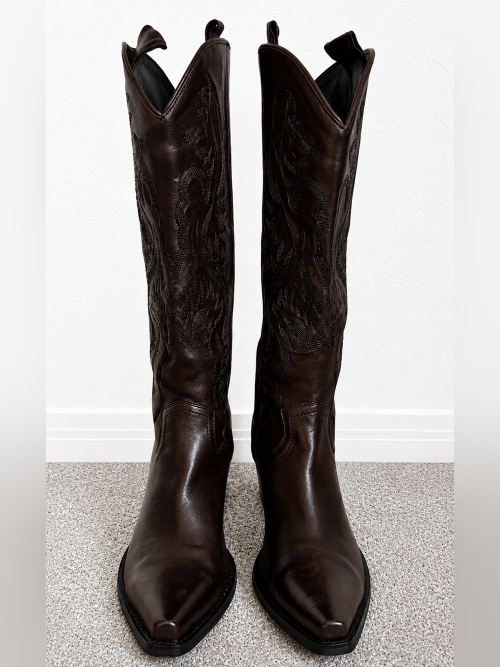 NWOT Jeffrey Campbell Dark Brown Leather Western Cowboy Boots Embroidered size 8